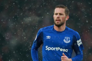 开云体育2026-马赛终结土耳其，克瓦拉茨赫利亚在欧冠决赛的加冕之夜