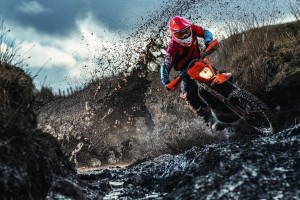 开云APP-萨卡，攻防转换的幽灵，在乌拉圭与喀麦隆的夹缝中起舞