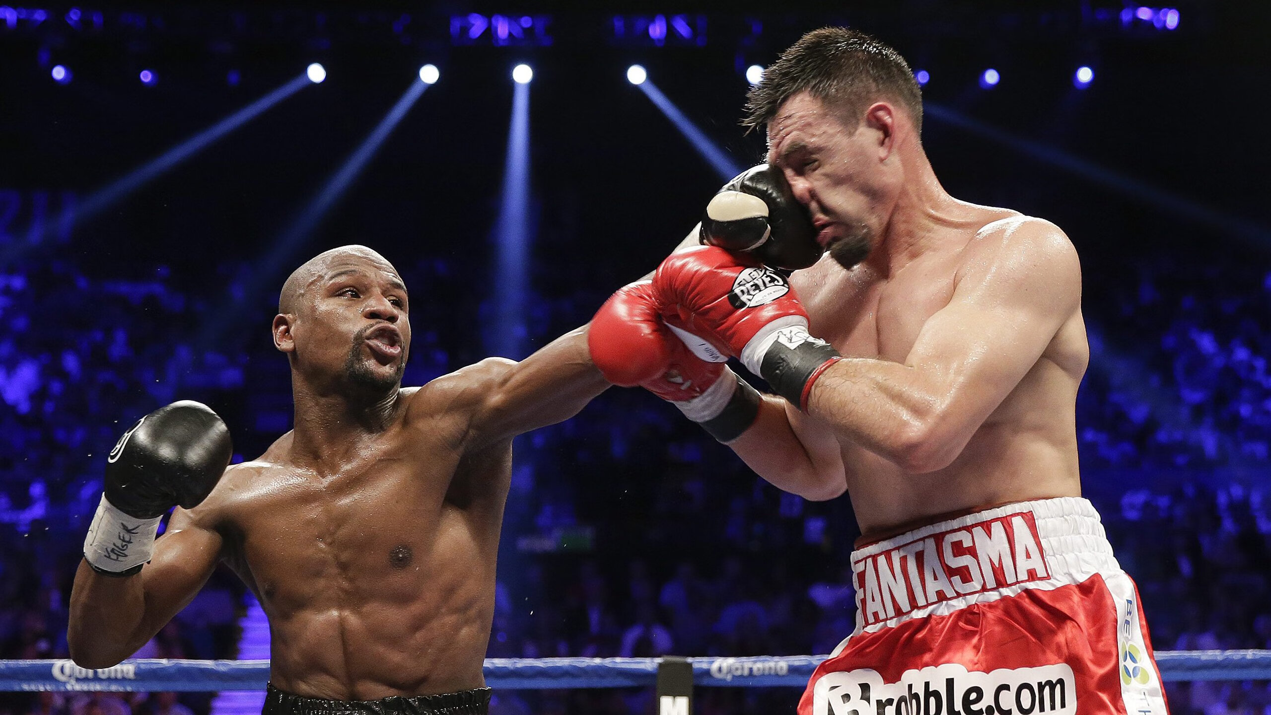 恩比德内线制霸，马刺团队篮球击溃开拓者